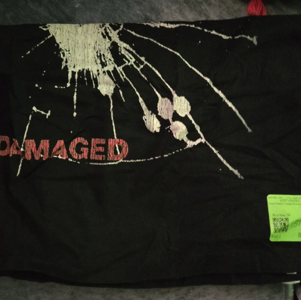 Strike Anywhere BLACK FLAG re-issue of Original LP t-shirt - Picture 3 of 3